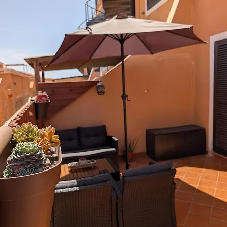 Terraced House With Ocean View Апартаменты