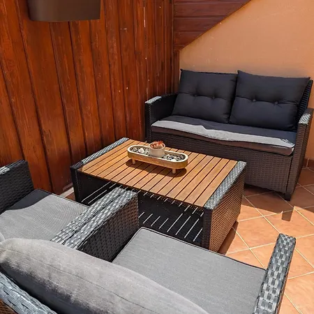 Апартаменты Terraced House With Ocean View